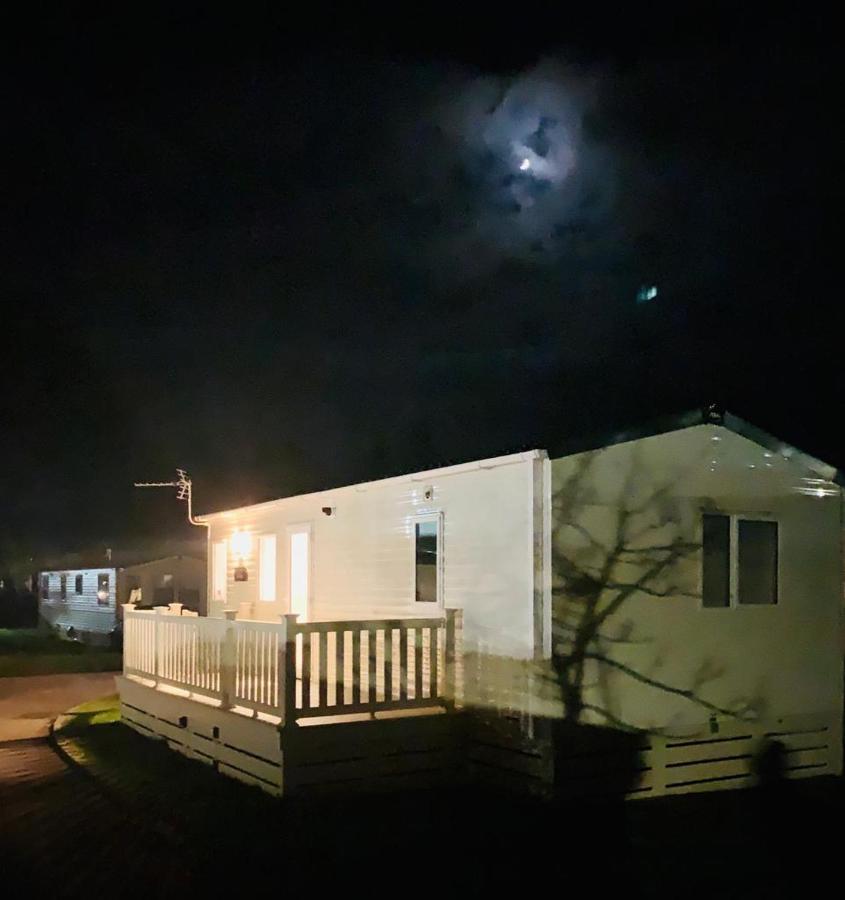 Shorefield Country Park, Where The New Forest Meets The Sea Hotel Milford on Sea Buitenkant foto